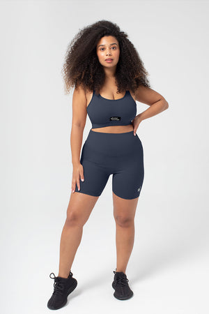 شورت ليقنز نسائي مستدام بخصر عالي يناسب كل الأجسام