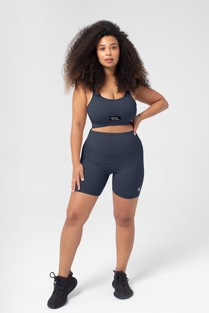 شورت ليقنز نسائي مستدام بخصر عالي يناسب كل الأجسام